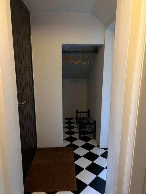 New Cozy Bohemian Dowtown Reykjavik Apartment מראה חיצוני תמונה